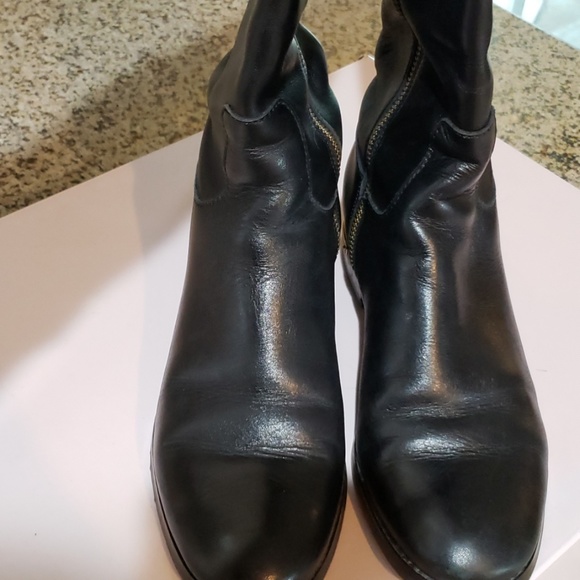 Tall two tone boots - Picture 8 of 8